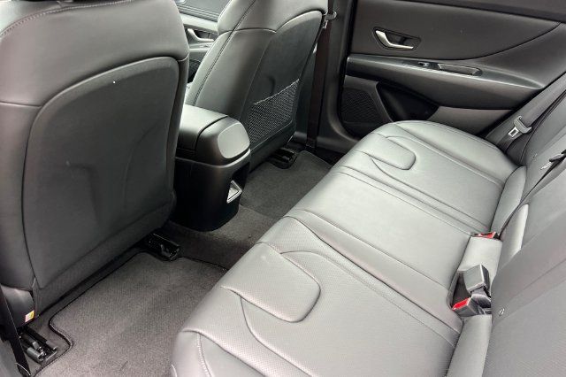 New 2026 Hyundai Elantra Limited FWD image 11