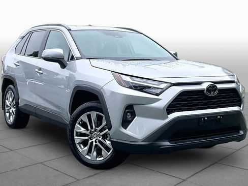 Used 2025 Toyota RAV4 XLE Premium w/ Weather Package AWD/4WD image 3