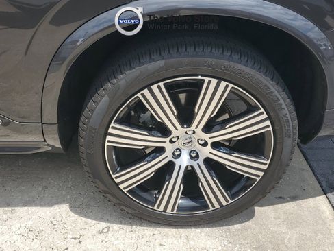 Certified 2024 Volvo XC90 B6 Ultimate w/ Protection Package Premier AWD/4WD image 7