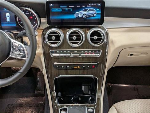 Used 2022 Mercedes-Benz GLC 300 w/ Premium Package Lite image 14