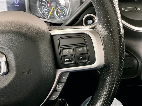 Used 2020 RAM 3500 Big Horn image 19