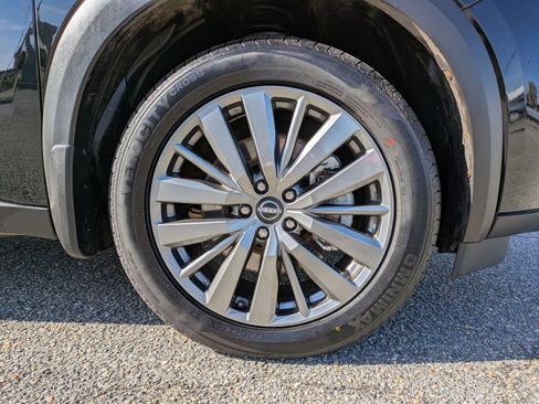 Certified 2024 Nissan Pathfinder SL w/ SL Premium Package image 12