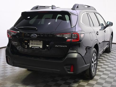 Used 2022 Subaru Outback Premium image 6