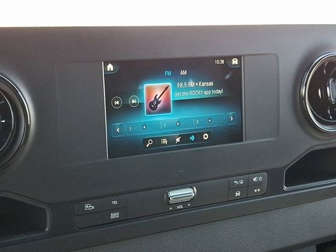 Used 2024 Mercedes-Benz Sprinter 3500 image 16