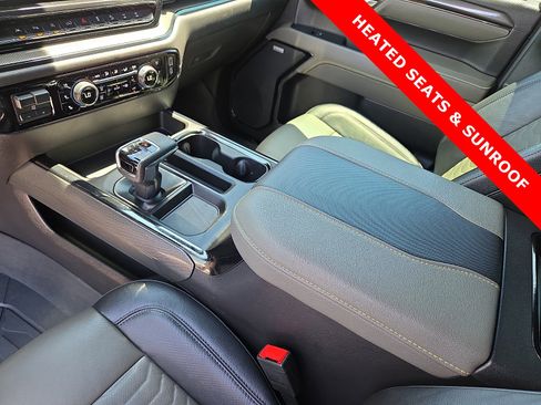 Used 2024 Chevrolet Silverado 1500 ZR2 w/ Technology Package AWD/4WD image 25