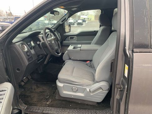 Used 2011 Ford F150 XLT image 4