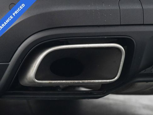 Used 2024 Porsche Cayenne Coupe image 21