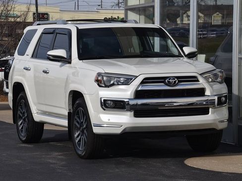 Used 2020 Toyota 4Runner Limited image 6