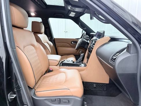 Certified 2023 INFINITI QX80 Sensory w/ Cargo Package AWD/4WD image 44