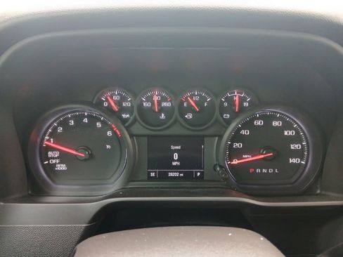 Used 2024 Chevrolet Silverado 1500 Custom image 16