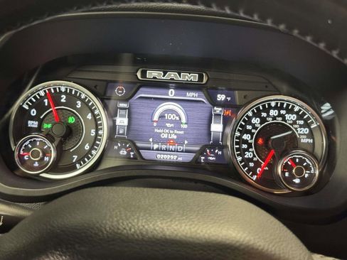 Used 2023 RAM 1500 Big Horn AWD/4WD image 25