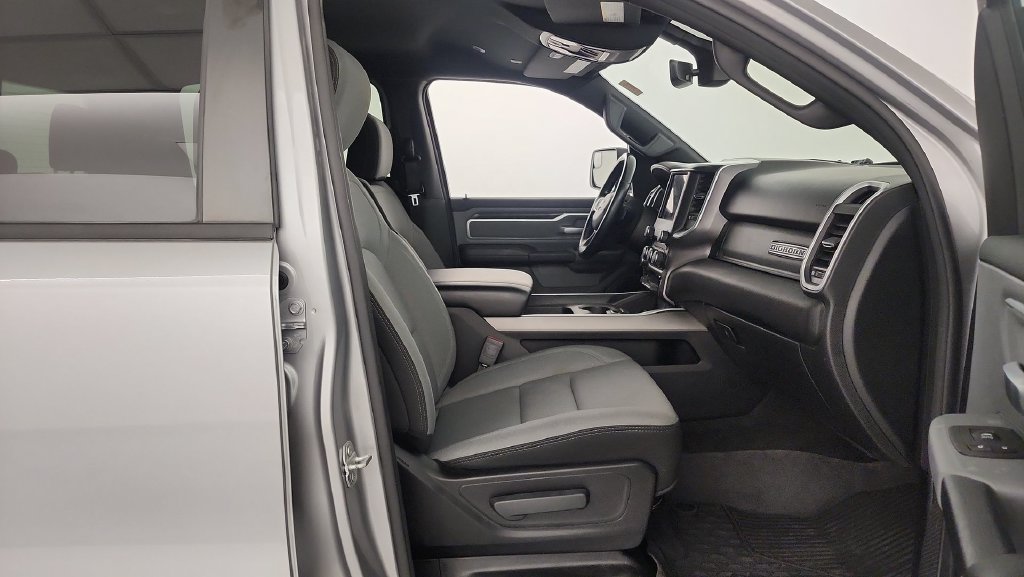 Used 2021 RAM 1500 Big Horn AWD/4WD image 26