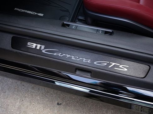 Used 2022 Porsche 911 Carrera GTS image 30