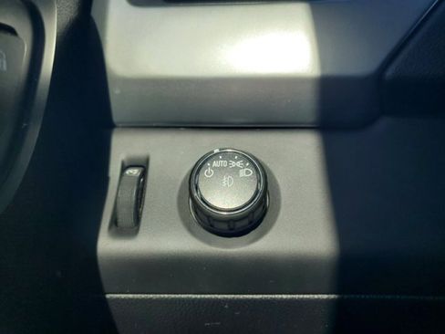 Used 2016 Chevrolet Tahoe LTZ image 17