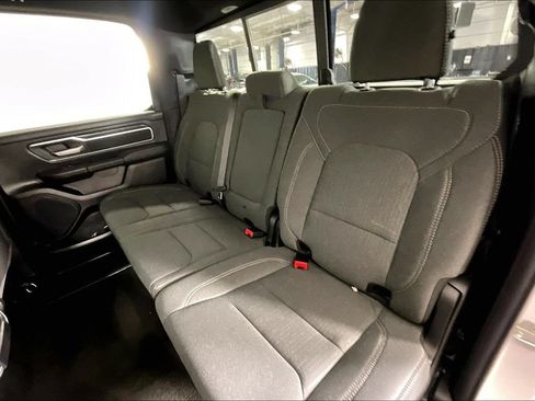 Used 2023 RAM 1500 Big Horn AWD/4WD image 29