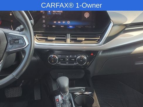 Certified 2024 Chevrolet Trax ACTIV FWD image 34