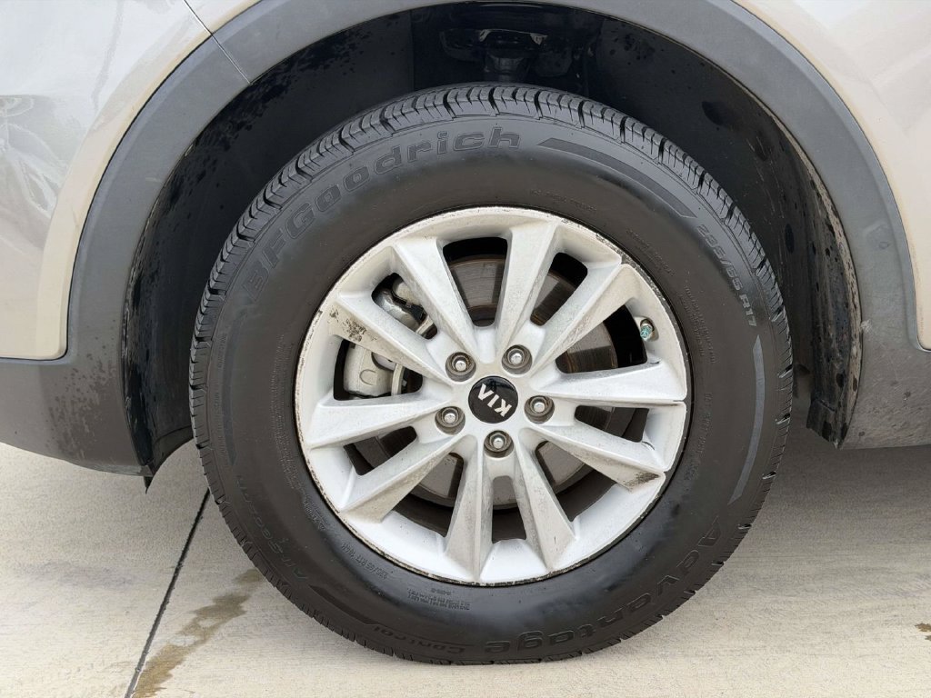 Used 2019 Kia Sorento FWD w/ LX Convenience Package image 7