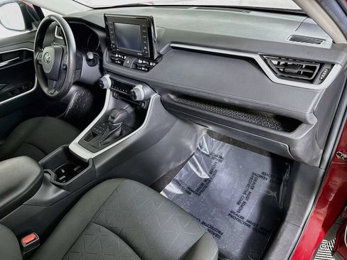 Certified 2022 Toyota RAV4 XLE AWD/4WD image 30