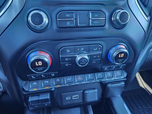 Used 2019 GMC Sierra 1500 Denali w/ Denali Ultimate Package image 26