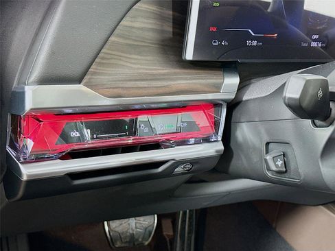 New 2026 BMW i7 xDrive60 image 10