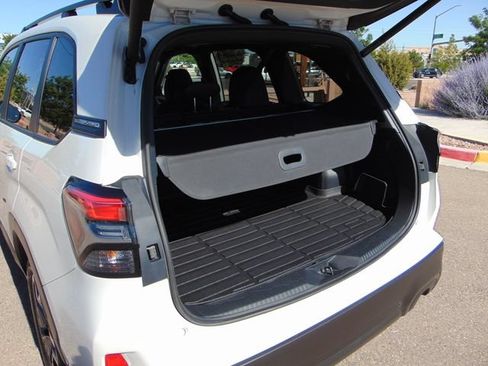 Certified 2025 Subaru Forester Limited AWD/4WD image 25