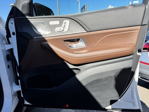 Used 2024 Mercedes-Benz GLE 350 4MATIC image 29