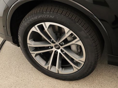 New 2026 Audi Q7 2.0T Premium image 30