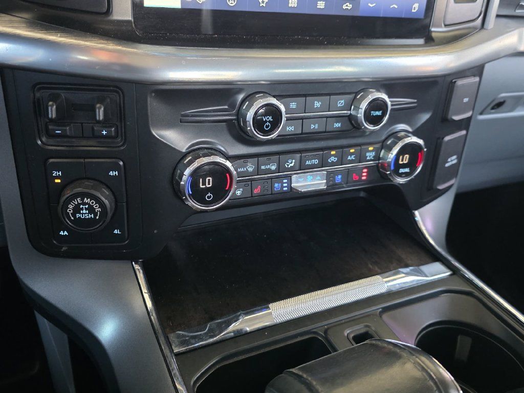 Used 2021 Ford F150 Lariat w/ Equipment Group 502A High AWD/4WD image 17
