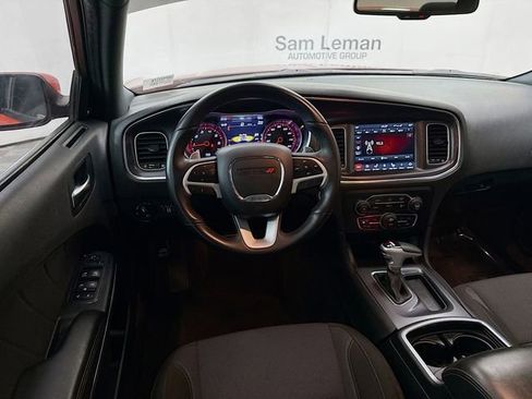 Used 2018 Dodge Charger R/T image 24