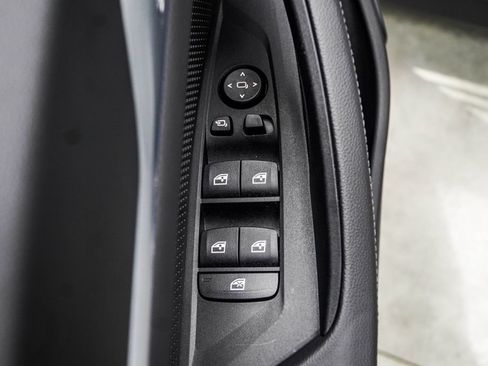 Used 2025 BMW i4 eDrive40 RWD image 39