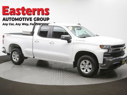 Used 2021 Chevrolet Silverado 1500 LT AWD/4WD image 50
