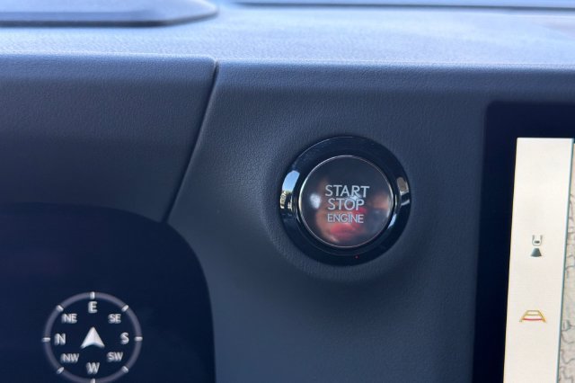 Used 2025 Lexus GX 550 AWD/4WD image 26