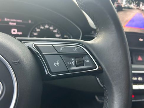 Used 2022 Audi A4 2.0T Premium w/ Convenience Package image 21