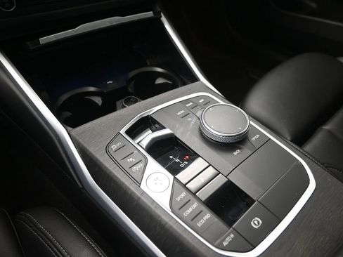 Used 2023 BMW 330i Sedan w/ Driving Assistance Package RWD image 30