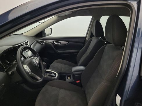 Used 2016 Nissan Rogue SV AWD/4WD image 17