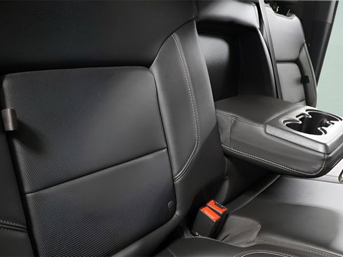 Used 2020 Chevrolet Silverado 2500 LTZ image 28