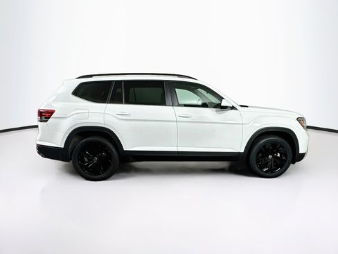 Used 2023 Volkswagen Atlas SE w/ Panoramic Sunroof Package FWD image 10
