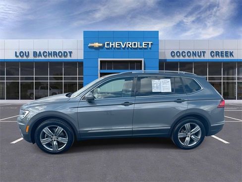 Used 2020 Volkswagen Tiguan SEL image 5