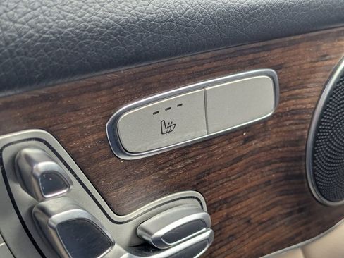 Certified 2022 Mercedes-Benz GLC 300 GLC 300 w/ Premium Package Lite image 10