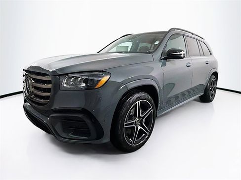 New 2026 Mercedes-Benz GLS 450 4MATIC image 3