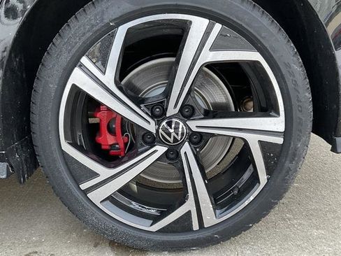 New 2026 Volkswagen GTI SE image 10