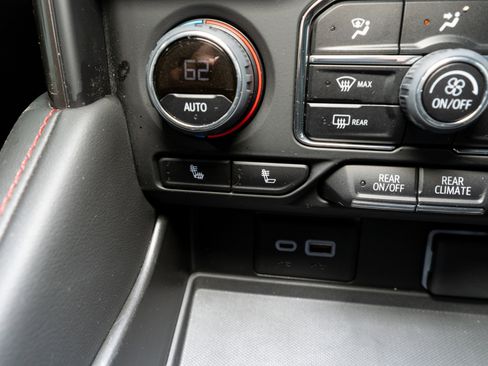 Used 2023 Chevrolet Tahoe RST image 17