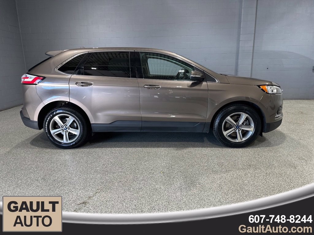 Used 2019 Ford Edge SEL w/ Equipment Group 201A AWD/4WD image 2
