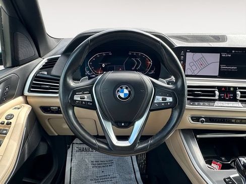 Used 2022 BMW X5 xDrive40i w/ Premium Package AWD/4WD image 14