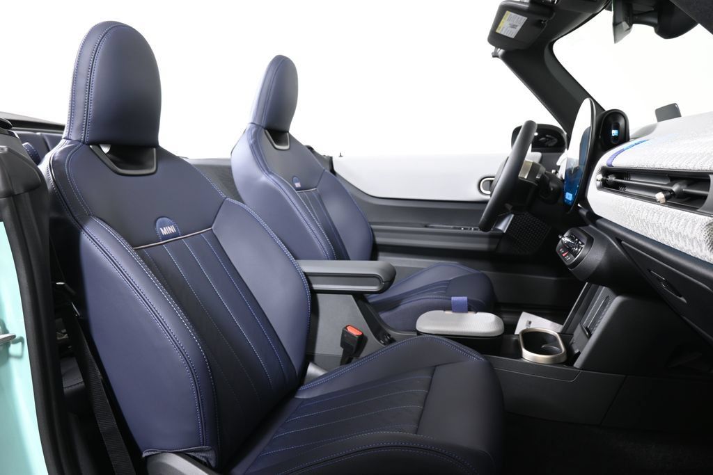 Used 2026 MINI Cooper S FWD image 27