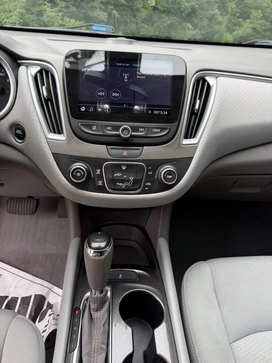 Used 2019 Chevrolet Malibu LS FWD image 10
