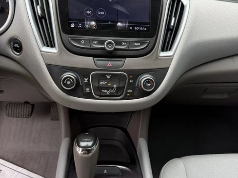 Used 2019 Chevrolet Malibu LS FWD image 10