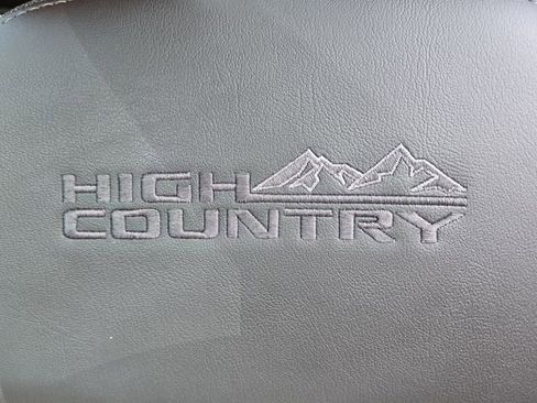 Used 2020 Chevrolet Silverado 1500 High Country w/ Technology Package image 23