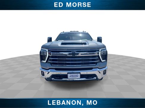 Used 2024 Chevrolet Silverado 2500 LTZ w/ LTZ Plus Package AWD/4WD image 3