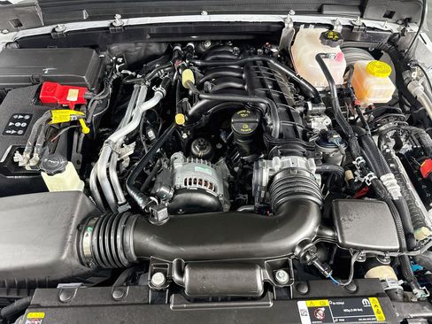 Used 2022 Jeep Wrangler Unlimited Sport AWD/4WD image 18